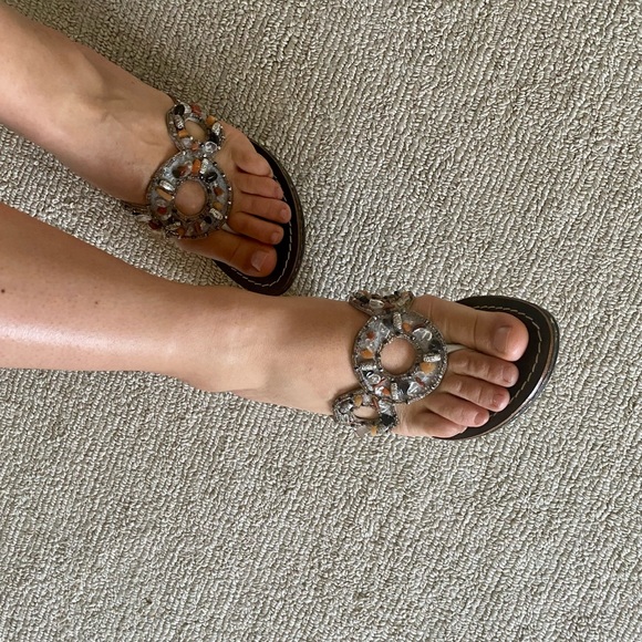 Barely worn wedge sandals! - Picture 5 of 6